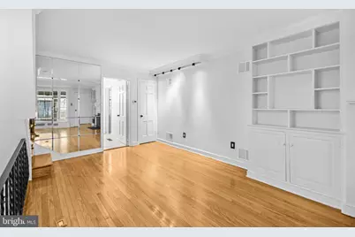 2420 NW I Street NW, Washington, DC 20037 - Photo 20