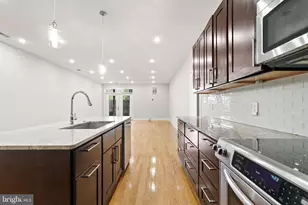 610 Newton Pl NW, Washington, DC 20010 - Photo 4