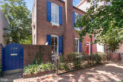 1244 34th Street NW, Washington, DC 20007 - Photo 4