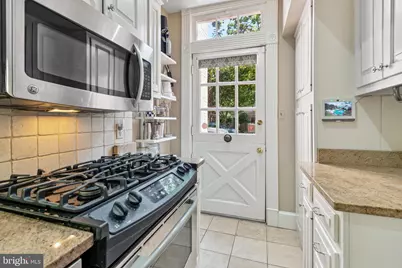 1244 34th Street NW, Washington, DC 20007 - Photo 16