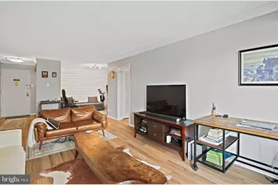 700 7th Street SW #311, Washington, DC 20024 - Photo 1