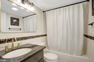 700 7th St SW, Washington, DC 20024 - Photo 18