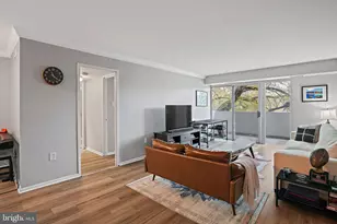 700 7th St SW, Washington, DC 20024 - Photo 4