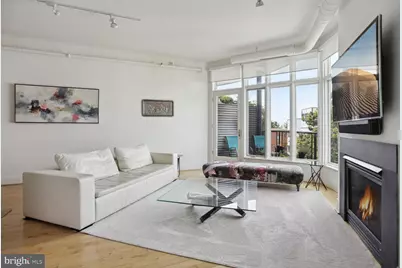 1700 Kalorama Road NW #312, Washington, DC 20009 - Photo 2