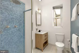 43 T St NW, Washington, DC 20001 - Photo 20