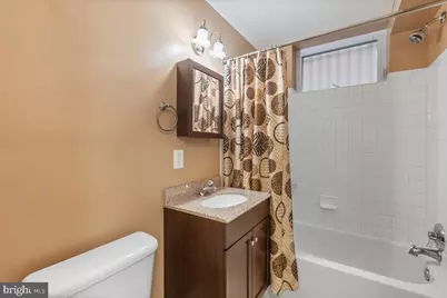 1458 Columbia Road NW #105, Washington, DC 20009 - Photo 18