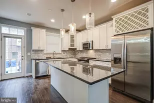 6122 Solent Pl NE, Washington, DC 20011 - Photo 10