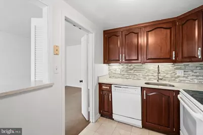 3101 New Mexico Avenue NW #817, Washington, DC 20016 - Photo 24