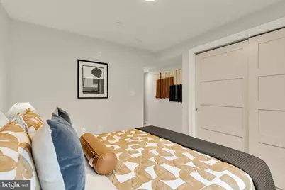 647 G SE #2, Washington, DC 20003 - Photo 18