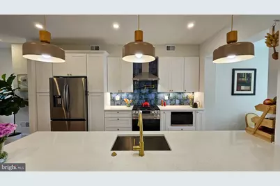 3206 Warder St NW, Washington, DC 20010 - Photo 2