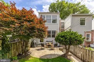 1919 Kenyon St NW, Washington, DC 20010 - Photo 14