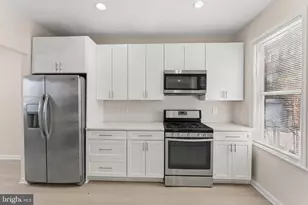 742 Columbia Rd NW, Washington, DC 20001 - Photo 6