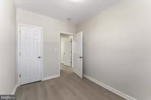 742 Columbia Rd NW, Washington, DC 20001 - Photo 18