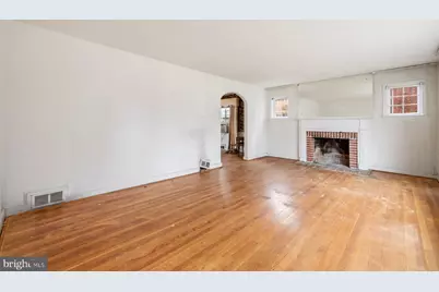 1327 Leegate Road NW, Washington, DC 20012 - Photo 4