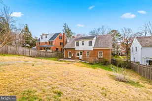 1327 Leegate Rd NW, Washington, DC 20012 - Photo 38