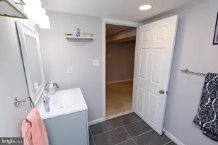 1113 Clifton St NW, Washington, DC 20009 - Photo 40