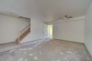 906 Blakney Ln SE, Washington, DC 20032 - Photo 12