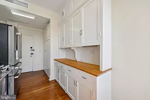 1661 Crescent Pl NW, Washington, DC 20009 - Photo 26