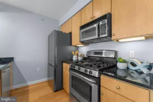 1117 10th St NW, Washington, DC 20001 - Photo 18