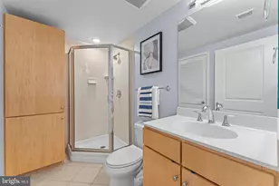 1117 10th St NW, Washington, DC 20001 - Photo 32