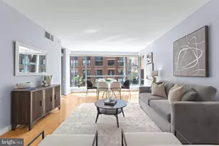 1117 10th St NW, Washington, DC 20001 - Photo 2