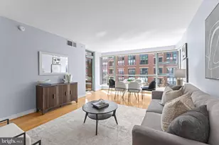 1117 10th St NW, Washington, DC 20001 - Photo 8