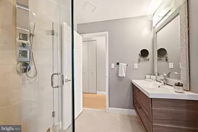 301 Massachusetts Avenue NW #403, Washington, DC 20001 - Photo 24