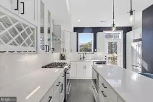 1168 Abbey Pl NE, Washington, DC 20002 - Photo 4