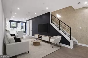 1168 Abbey Pl NE, Washington, DC 20002 - Photo 2