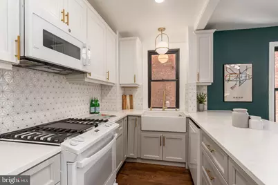 1915 16th Street NW #304, Washington, DC 20009 - Photo 6