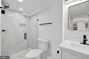 1821 19th St NW, Washington, DC 20009 - Photo 22