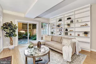 2528 Queen Annes Ln NW, Washington, DC 20037 - Photo 22