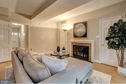 2528 Queen Annes Lane NW, Washington, DC 20037 - Photo 20