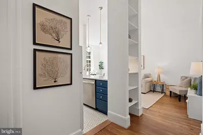 3039 Macomb Street NW #23, Washington, DC 20008 - Photo 6