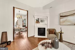 34 Randolph Pl NW, Washington, DC 20001 - Photo 4