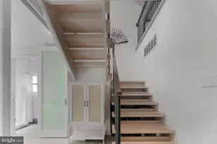 1313 Linden Ct NE, Washington, DC 20002 - Photo 22