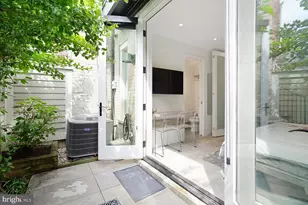 1313 Linden Ct NE, Washington, DC 20002 - Photo 16