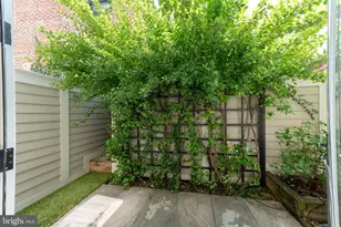 1313 Linden Ct NE, Washington, DC 20002 - Photo 18