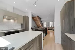 1313 Linden Ct NE, Washington, DC 20002 - Photo 30