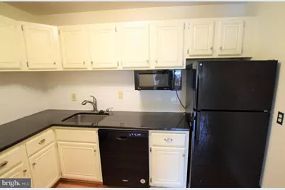 4555 Macarthur Boulevard NW #103, Washington, DC 20007 - Photo 10