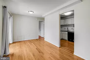 4555 MacArthur Blvd NW, Washington, DC 20007 - Photo 10