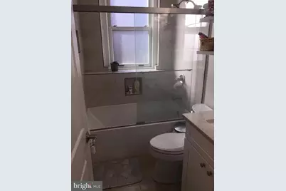 2410 20th Street NW #204, Washington, DC 20009 - Photo 8