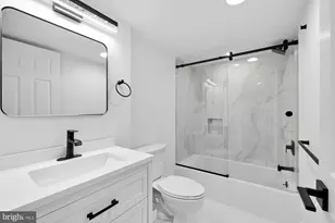 1821 19th St NW, Washington, DC 20009 - Photo 22