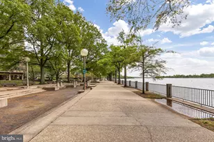 510 N St SW, Washington, DC 20024 - Photo 46