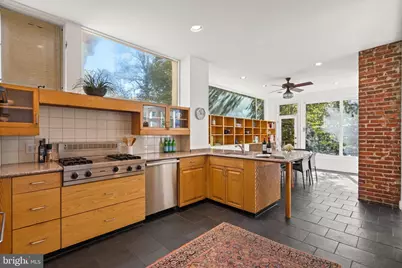 3214 Newark Street NW, Washington, DC 20008 - Photo 10