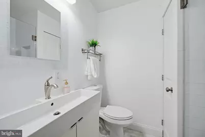 524 7th Street NE, Washington, DC 20002 - Photo 18