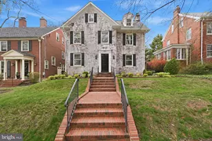 2812 34th St NW, Washington, DC 20008 - Photo 2