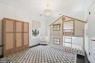 2812 34th St NW, Washington, DC 20008 - Photo 28