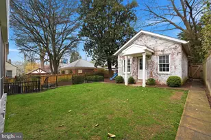 2812 34th St NW, Washington, DC 20008 - Photo 48