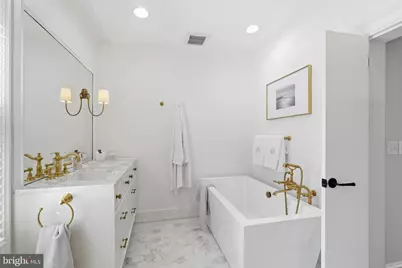 2812 34th Street NW, Washington, DC 20008 - Photo 24